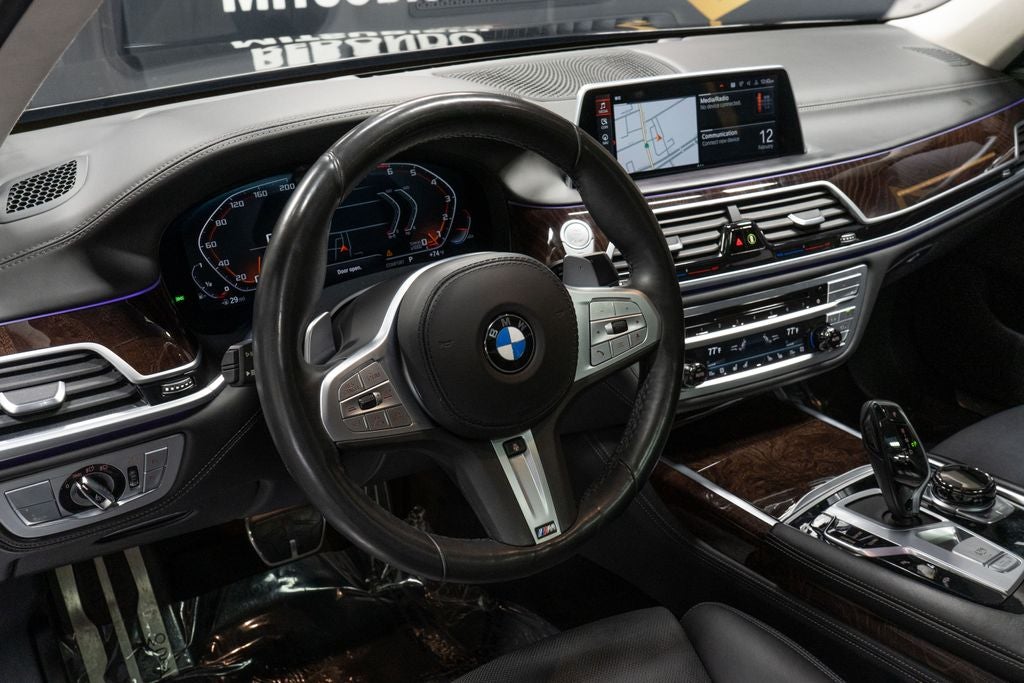 2020 BMW 7 Series M760i