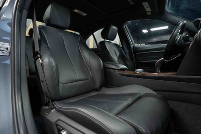 2017 BMW 3 Series 330i xDrive