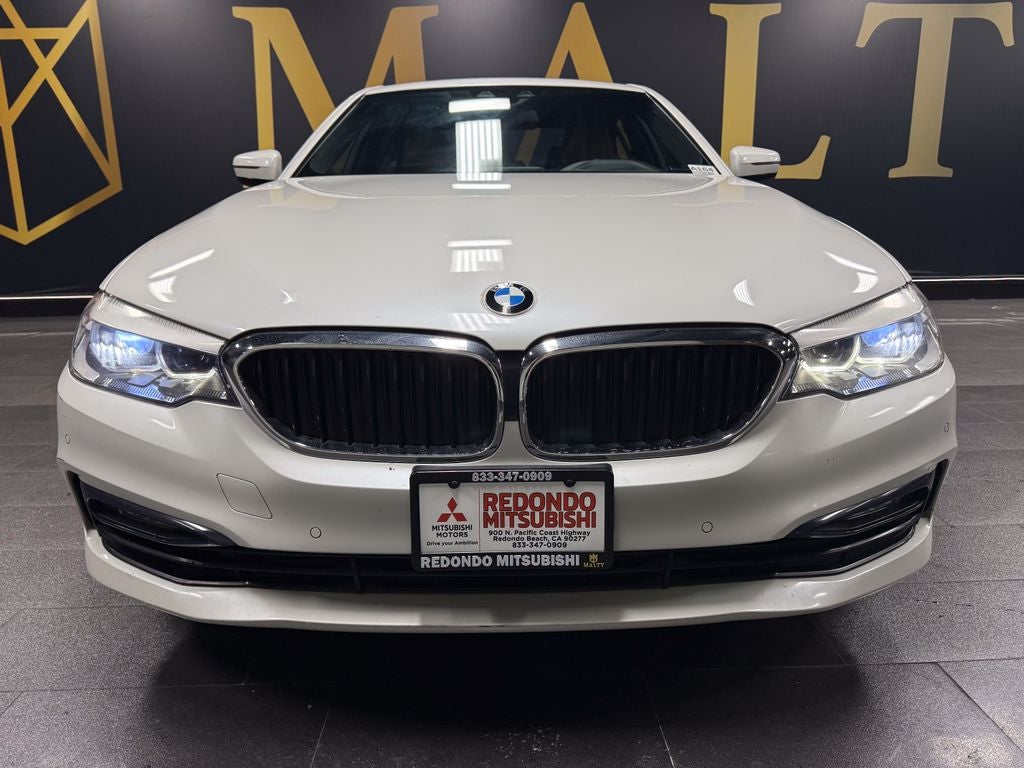 2018 BMW 5 Series 540i