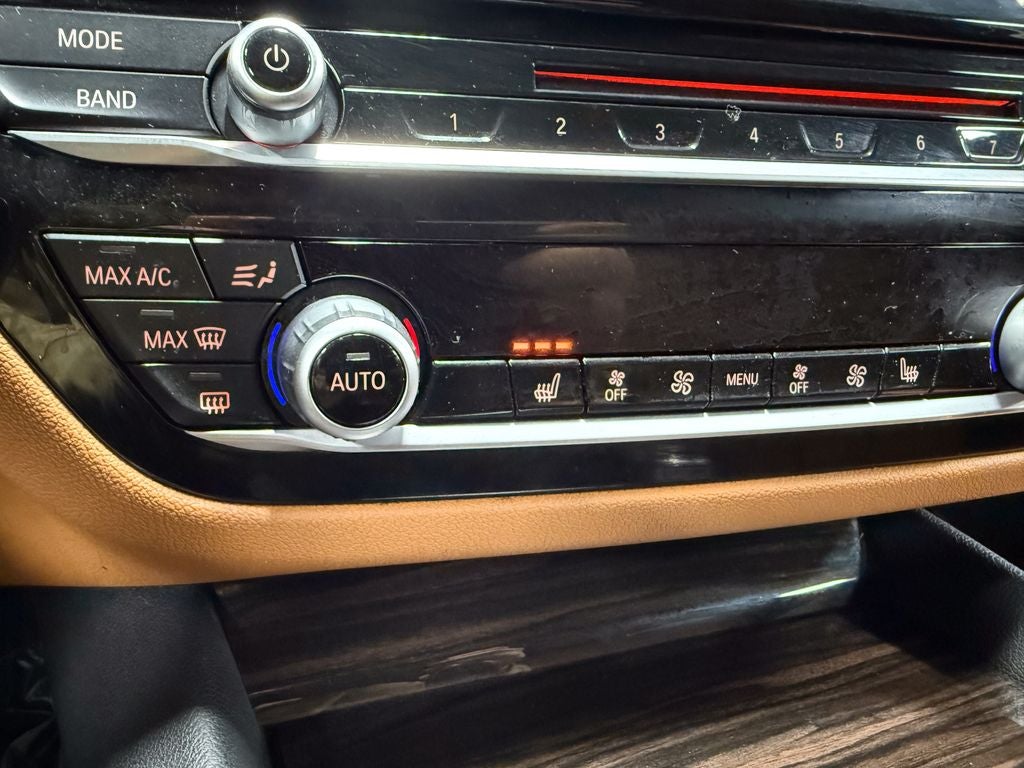 2018 BMW 5 Series 540i