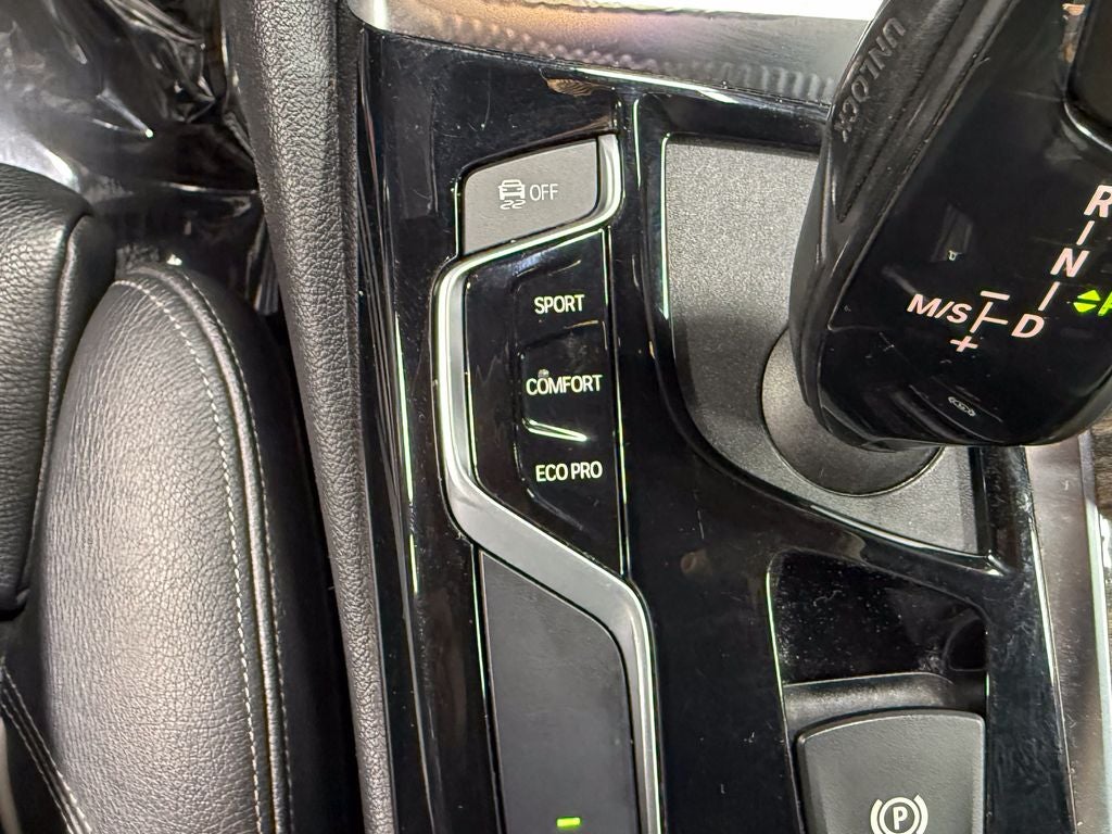 2019 BMW 5 Series 540i