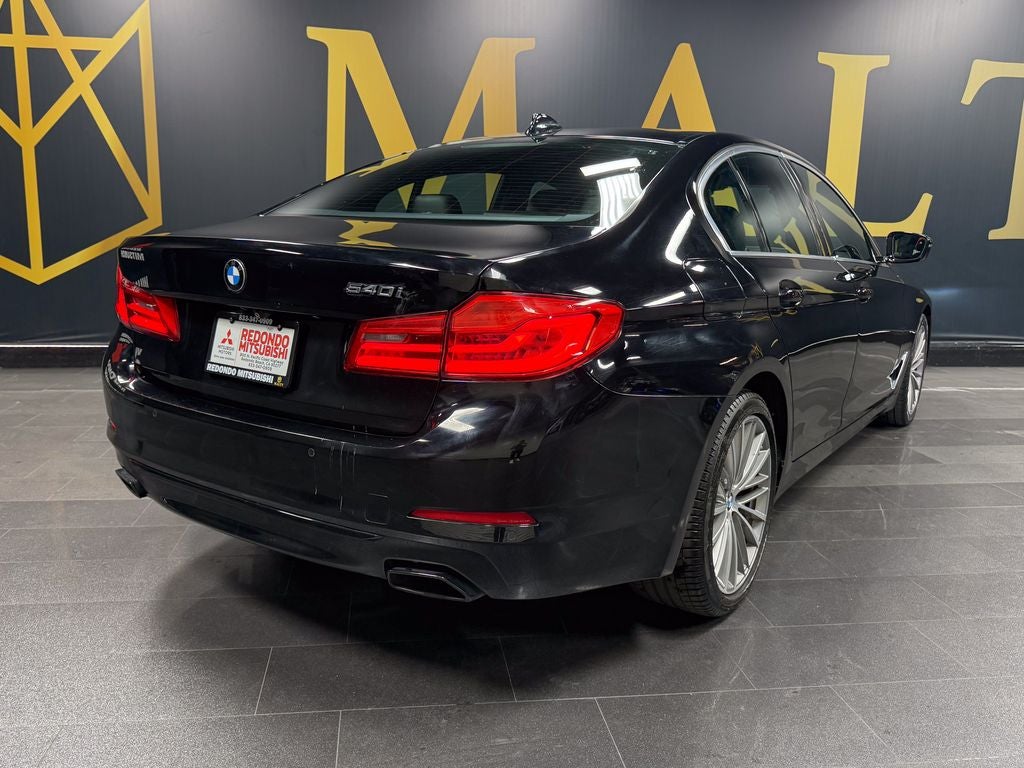 2019 BMW 5 Series 540i