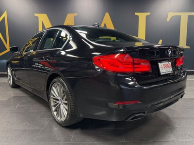 2019 BMW 5 Series 540i