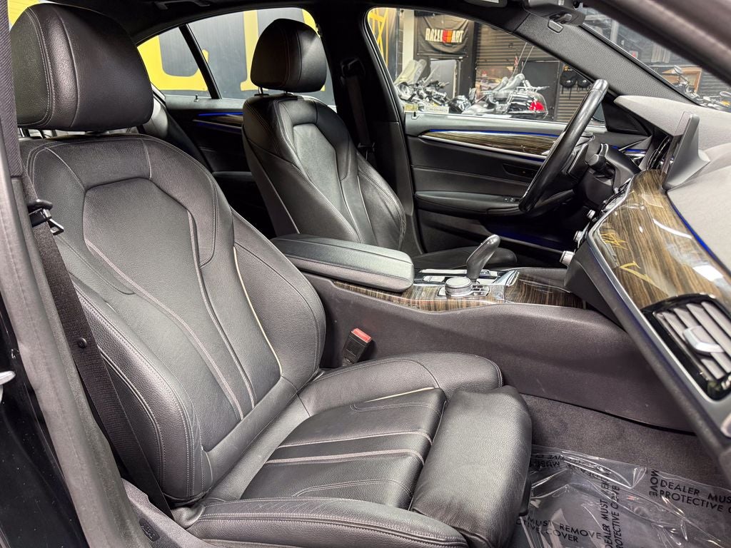 2019 BMW 5 Series 540i