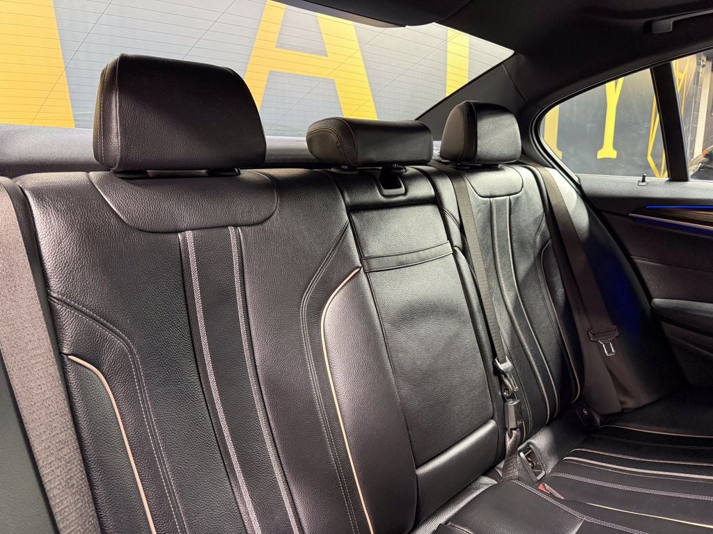 2019 BMW 5 Series 540i