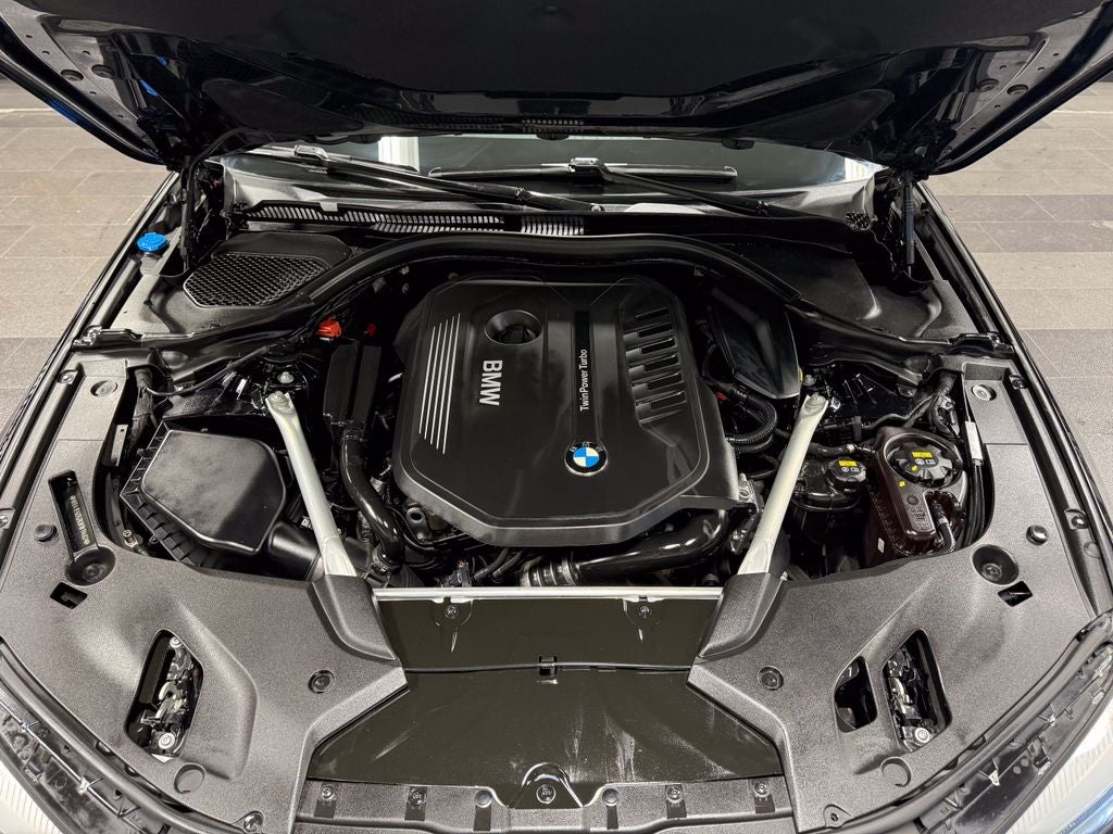 2019 BMW 5 Series 540i