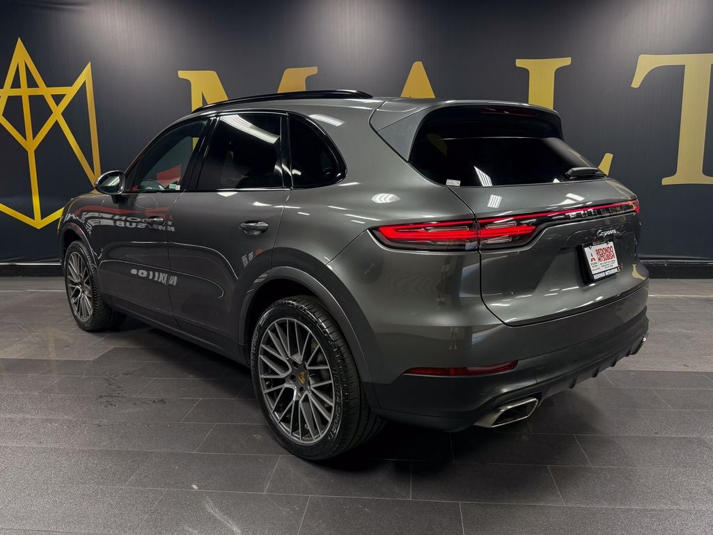 2021 Porsche Cayenne Base