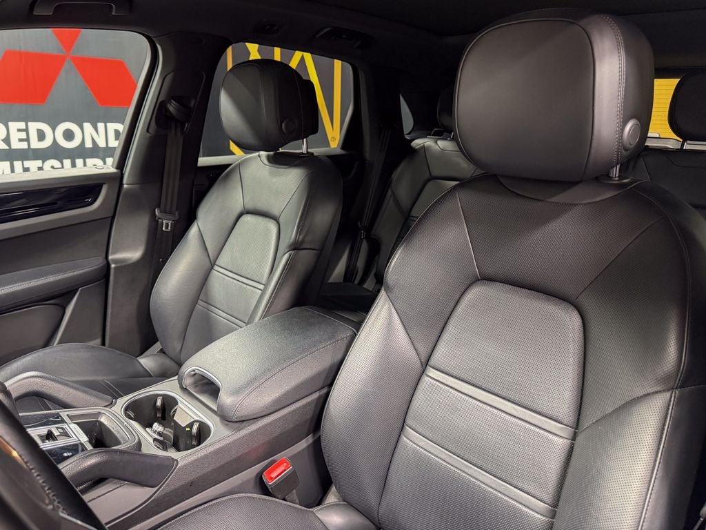 2021 Porsche Cayenne Base