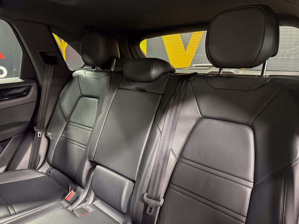 2021 Porsche Cayenne Base