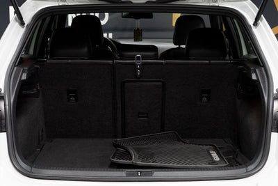 2016 Volkswagen Golf R Base 4Motion