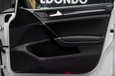 2016 Volkswagen Golf R Base 4Motion