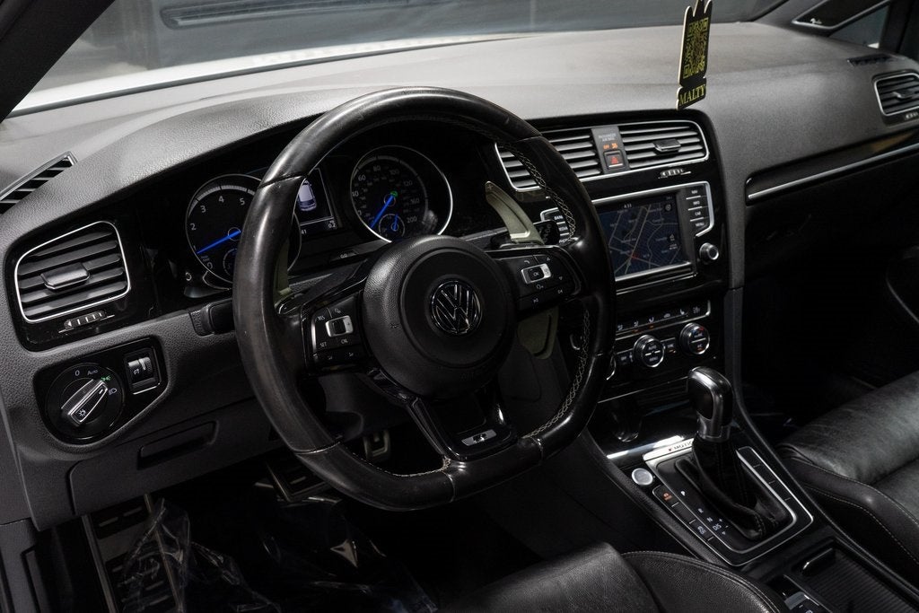 2016 Volkswagen Golf R Base 4Motion