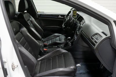 2016 Volkswagen Golf R Base 4Motion