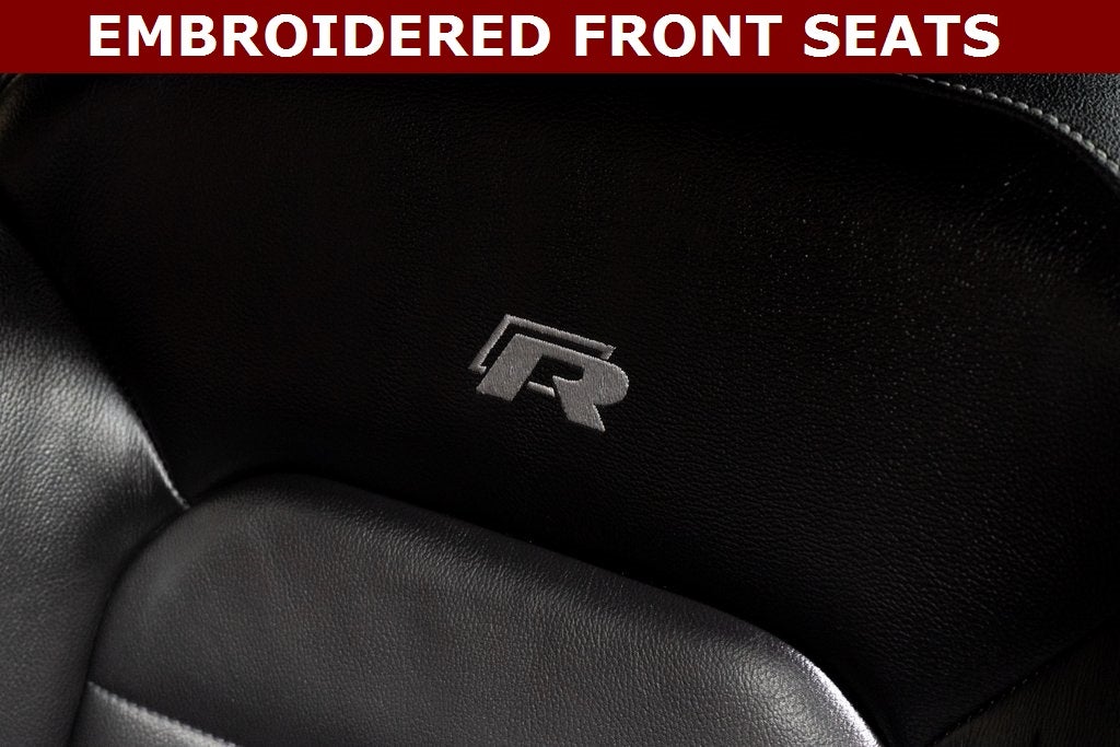 2016 Volkswagen Golf R Base 4Motion