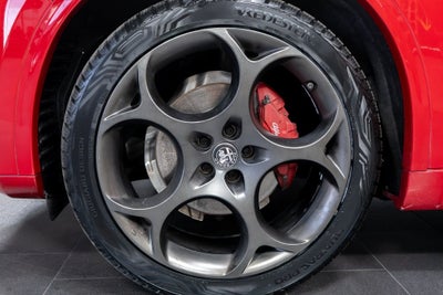 2022 Alfa Romeo Stelvio Veloce