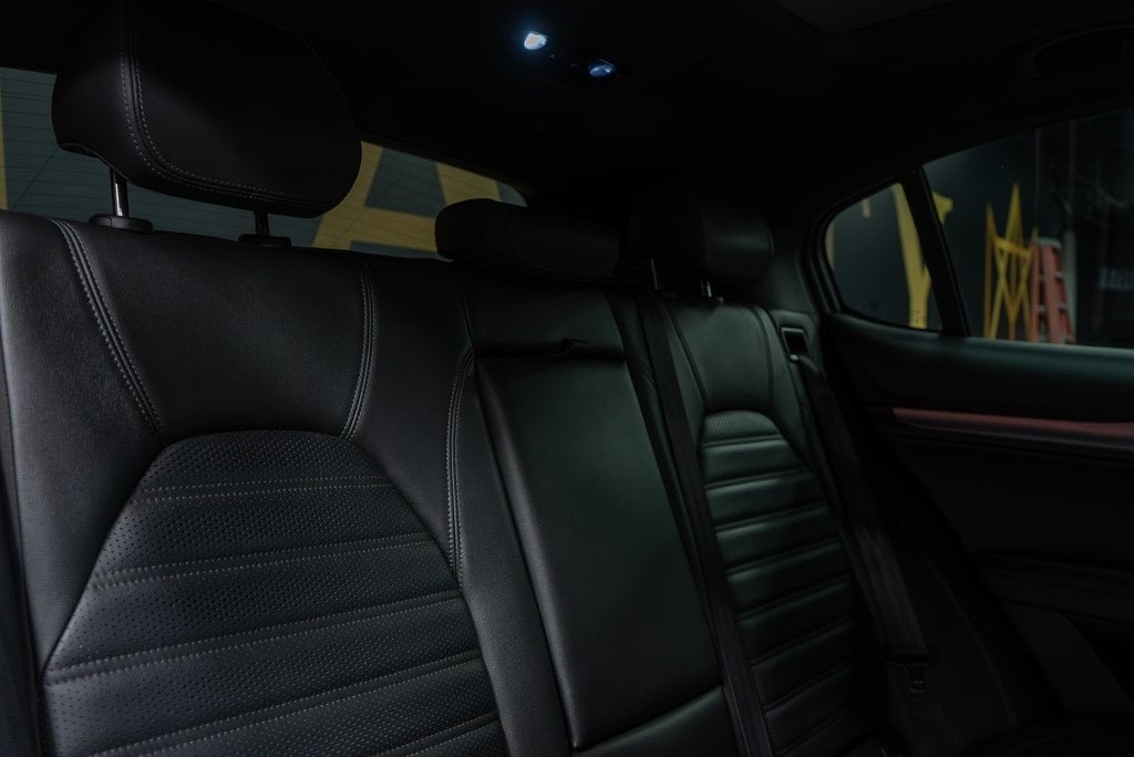 2022 Alfa Romeo Stelvio Veloce