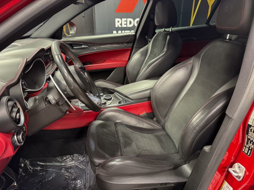 2019 Alfa Romeo Stelvio Quadrifoglio