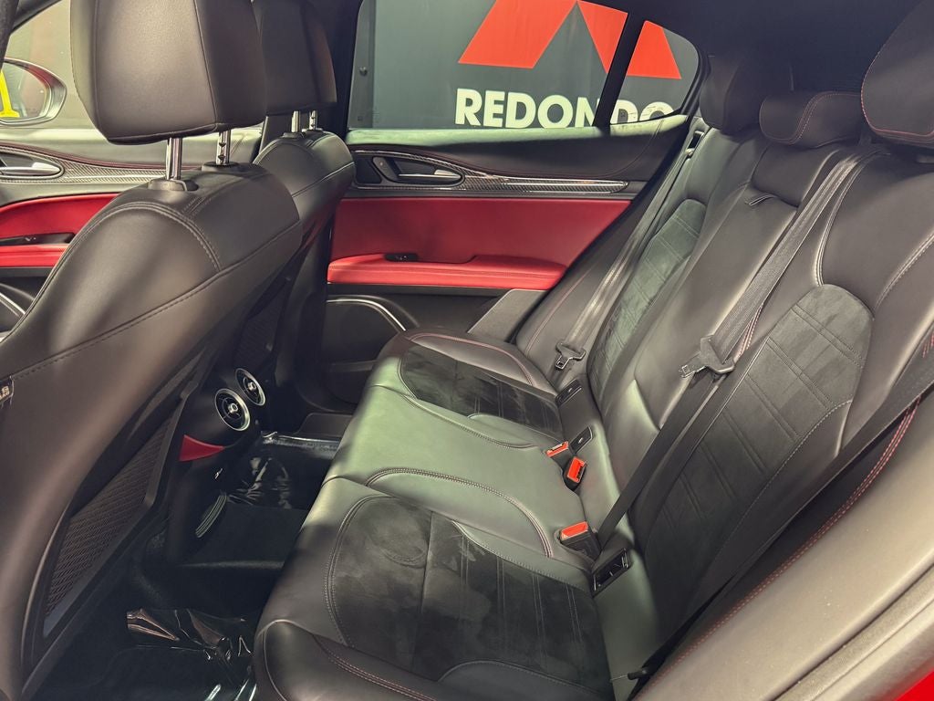 2019 Alfa Romeo Stelvio Quadrifoglio