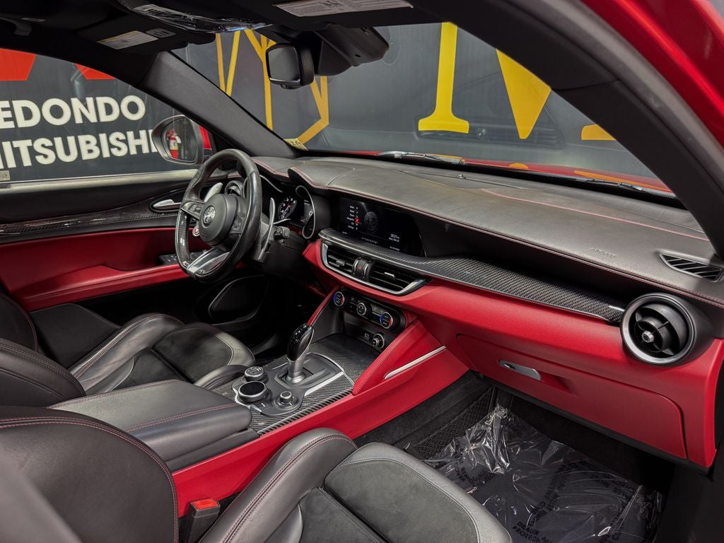 2019 Alfa Romeo Stelvio Quadrifoglio