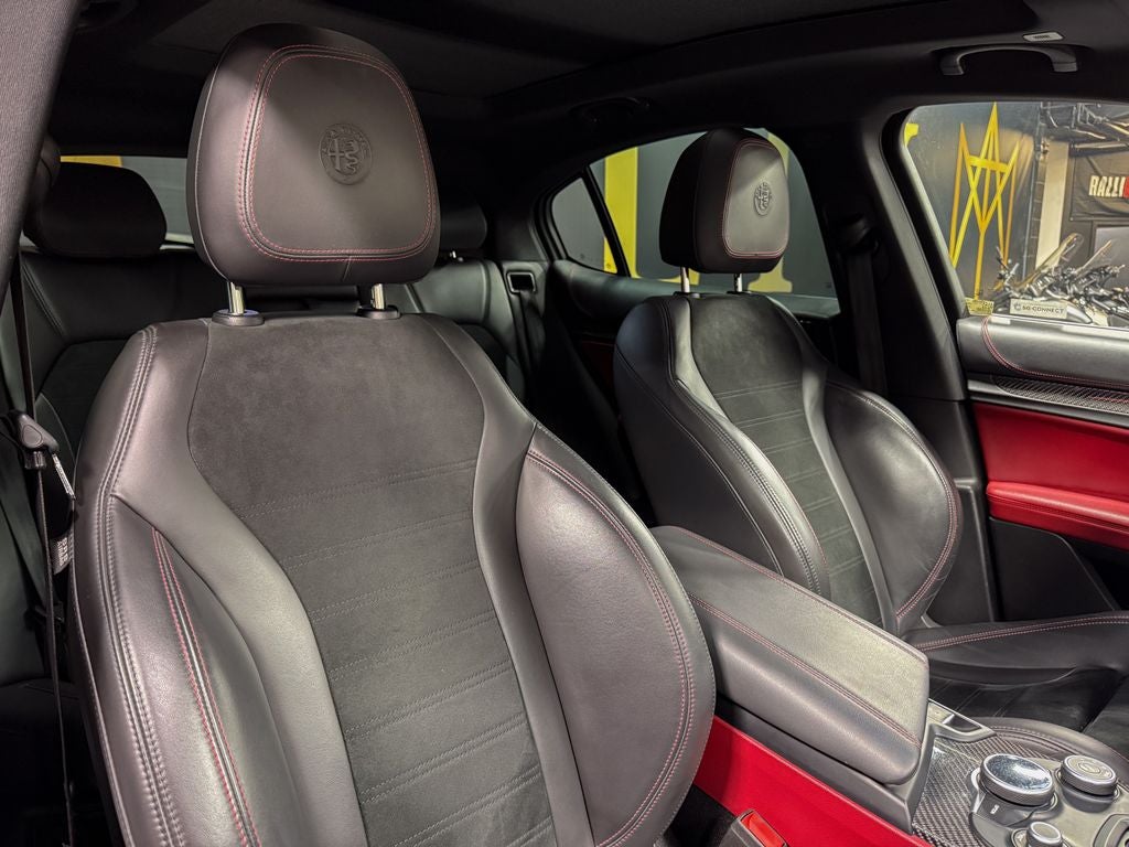 2019 Alfa Romeo Stelvio Quadrifoglio