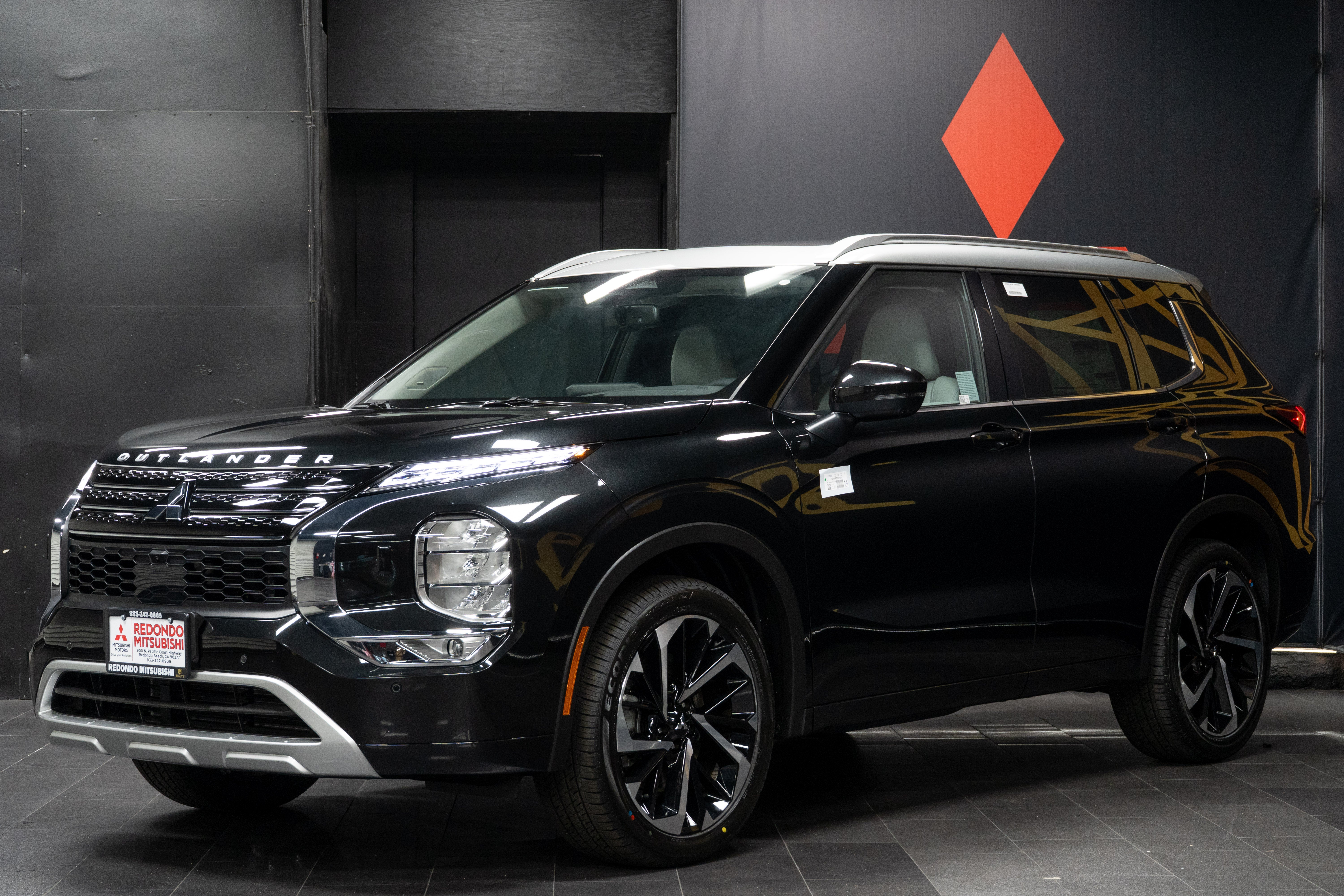 2025 MITSUBISHI OUTLANDER PHEV SEL PLATINUM EDITION